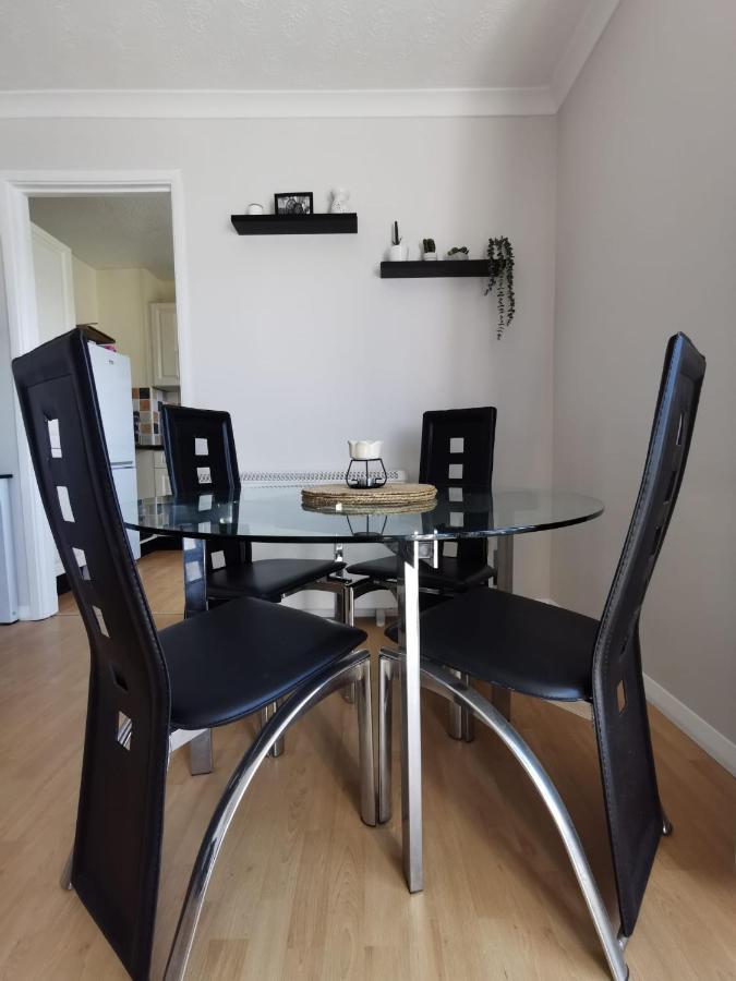 Apartment By The Beach Swansea Buitenkant foto